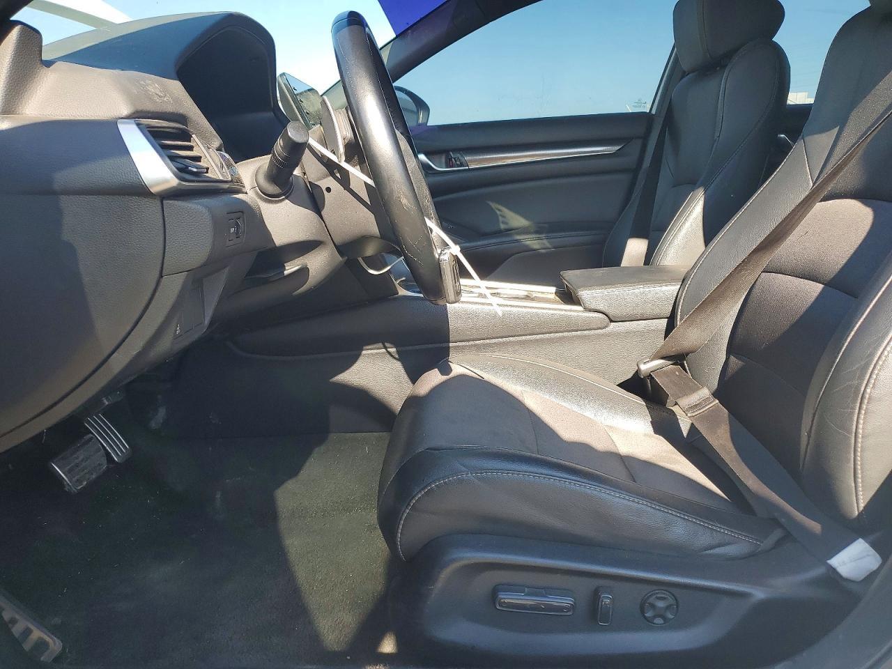 2019 Honda Accord Sport - Image 7