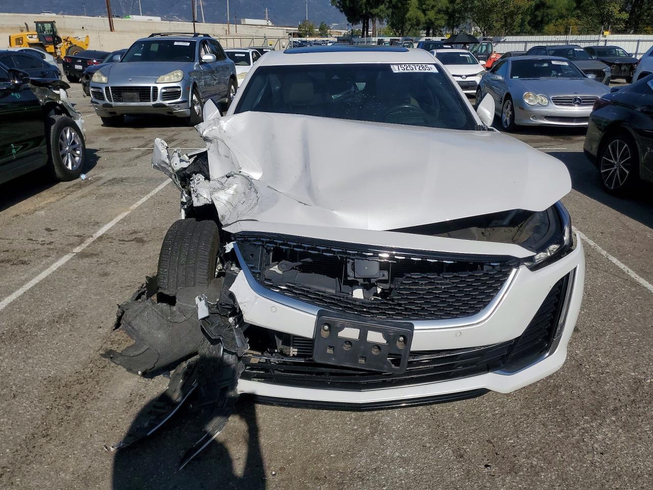 2020 Cadillac Ct5 Premium Luxury - Image 5