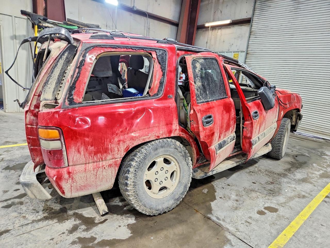 2002 Chevrolet Tahoe C1500 - Image 3