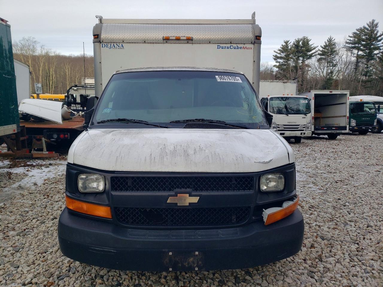 2016 Chevrolet Express G3500 * Utility Van * - Image 5