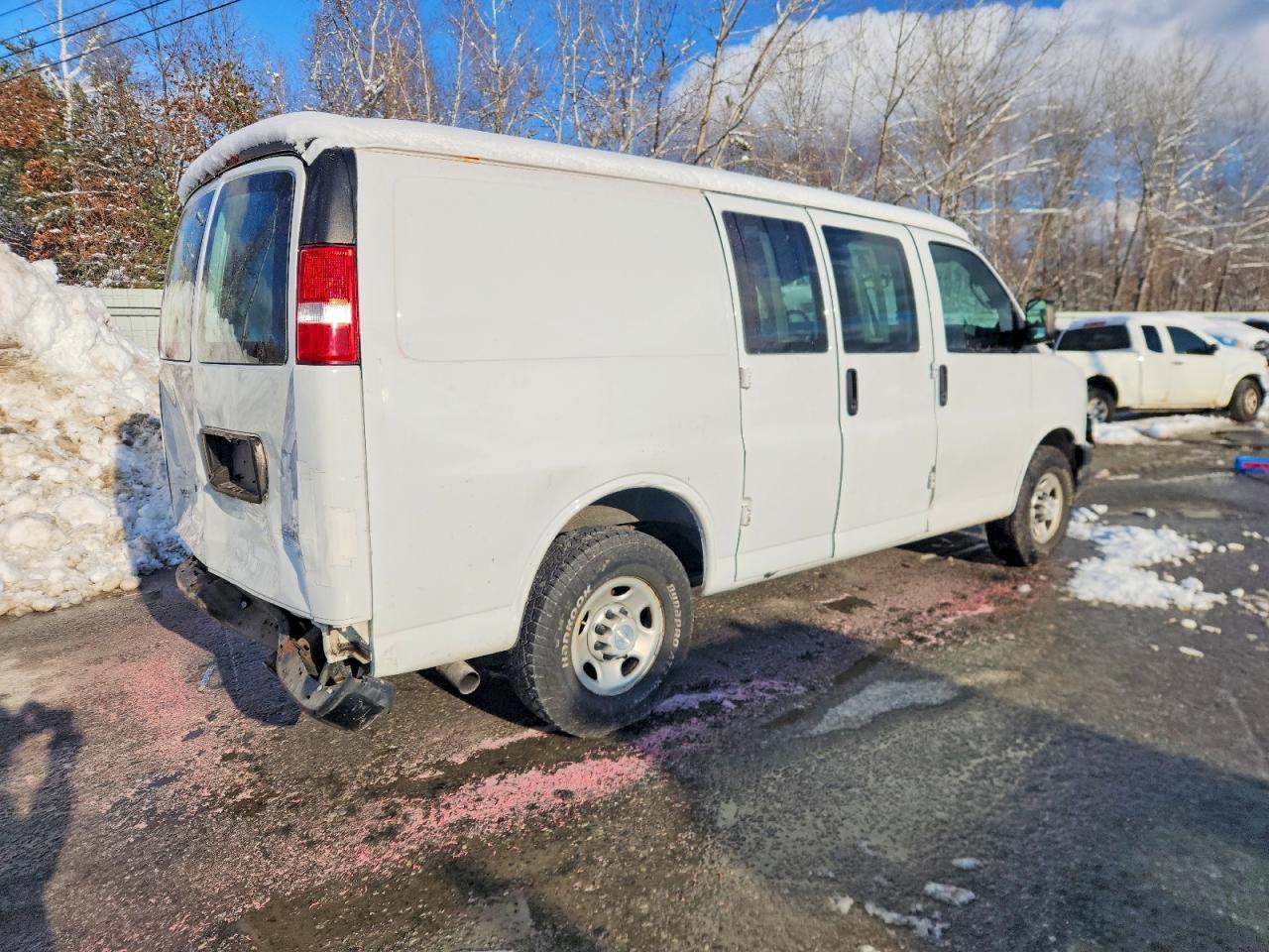 2018 Chevrolet Express 2500 Delivery Van - Фото 3