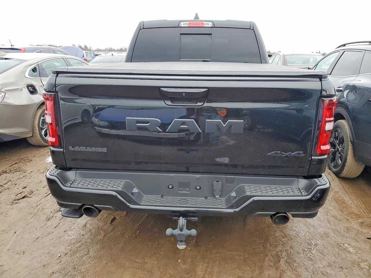2025 Ram 1500 Laramie - Фото 6