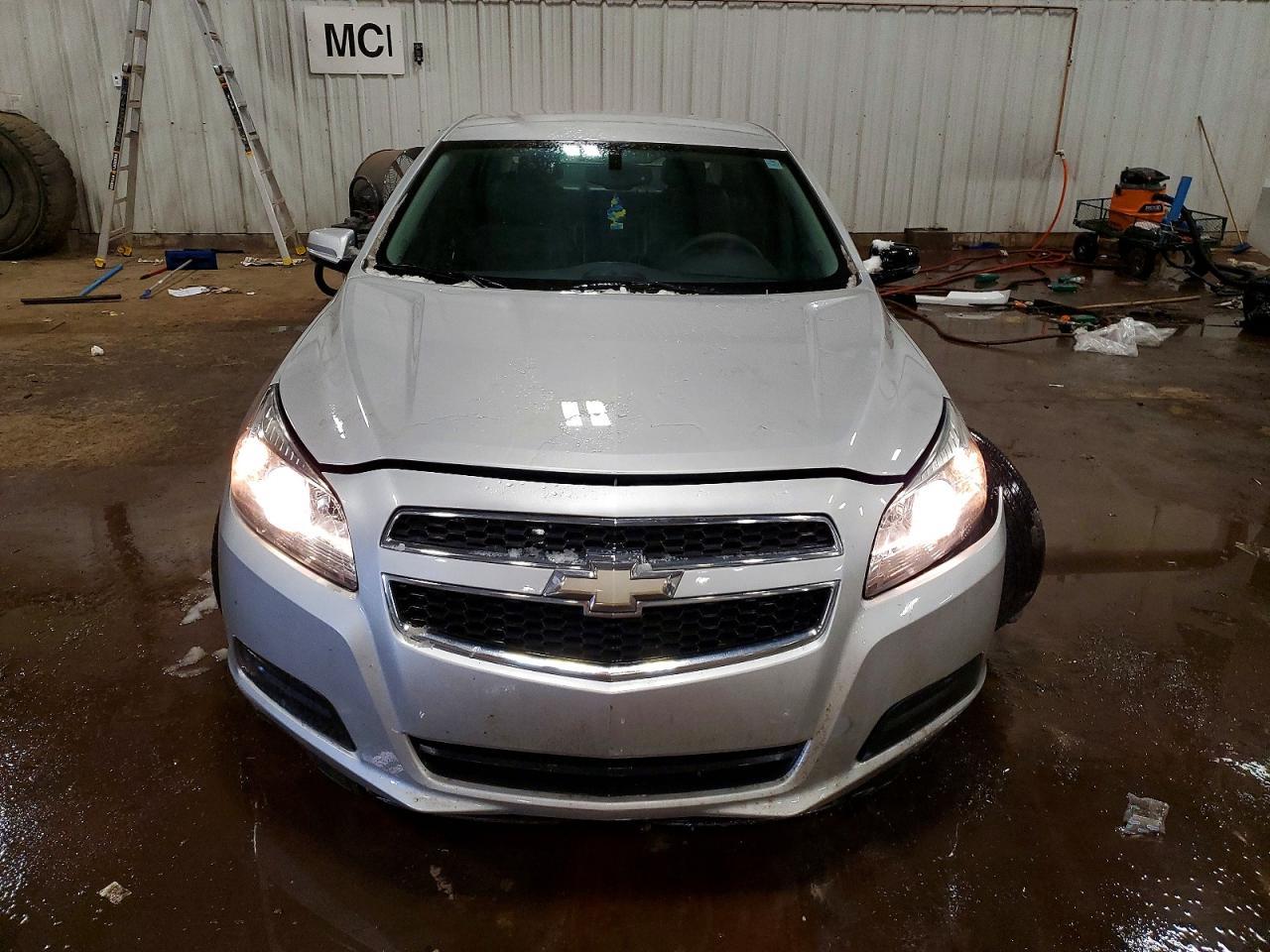 2013 Chevrolet Malibu 1Lt - Фото 5
