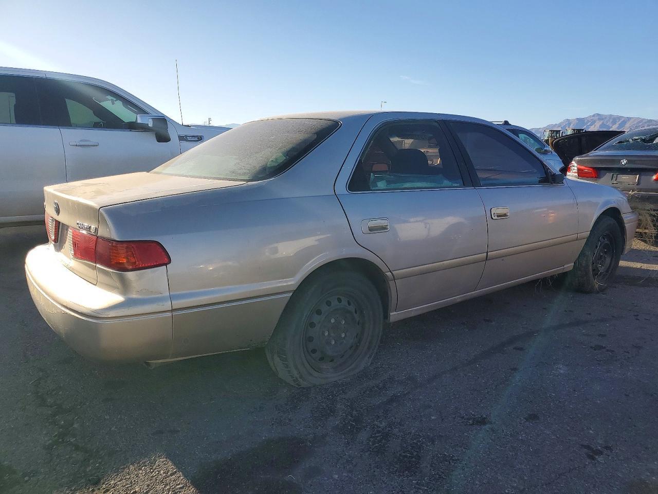 2000 Toyota Camry - Фото 3