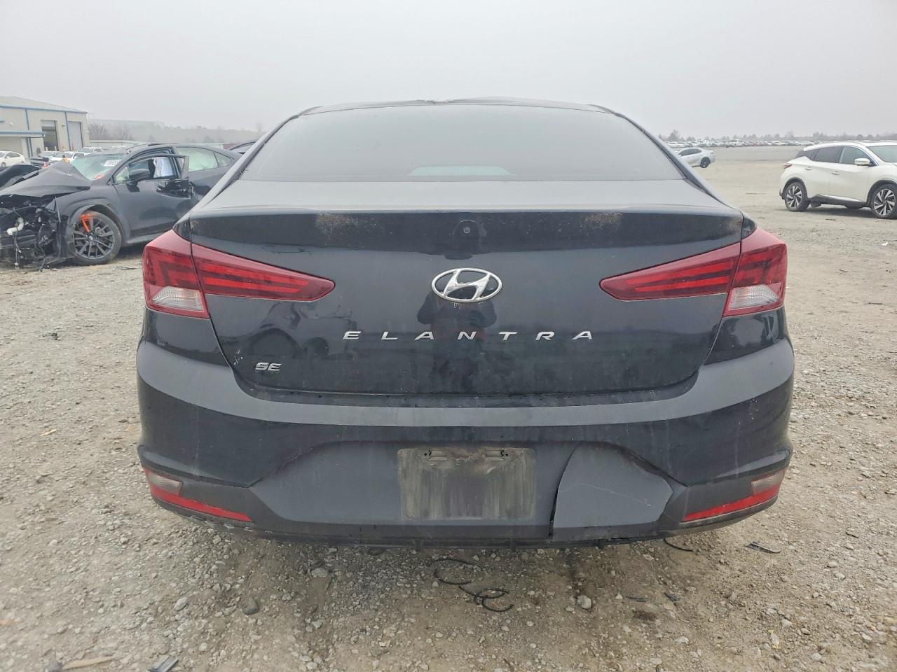2020 Hyundai Elantra Se - Фото 6