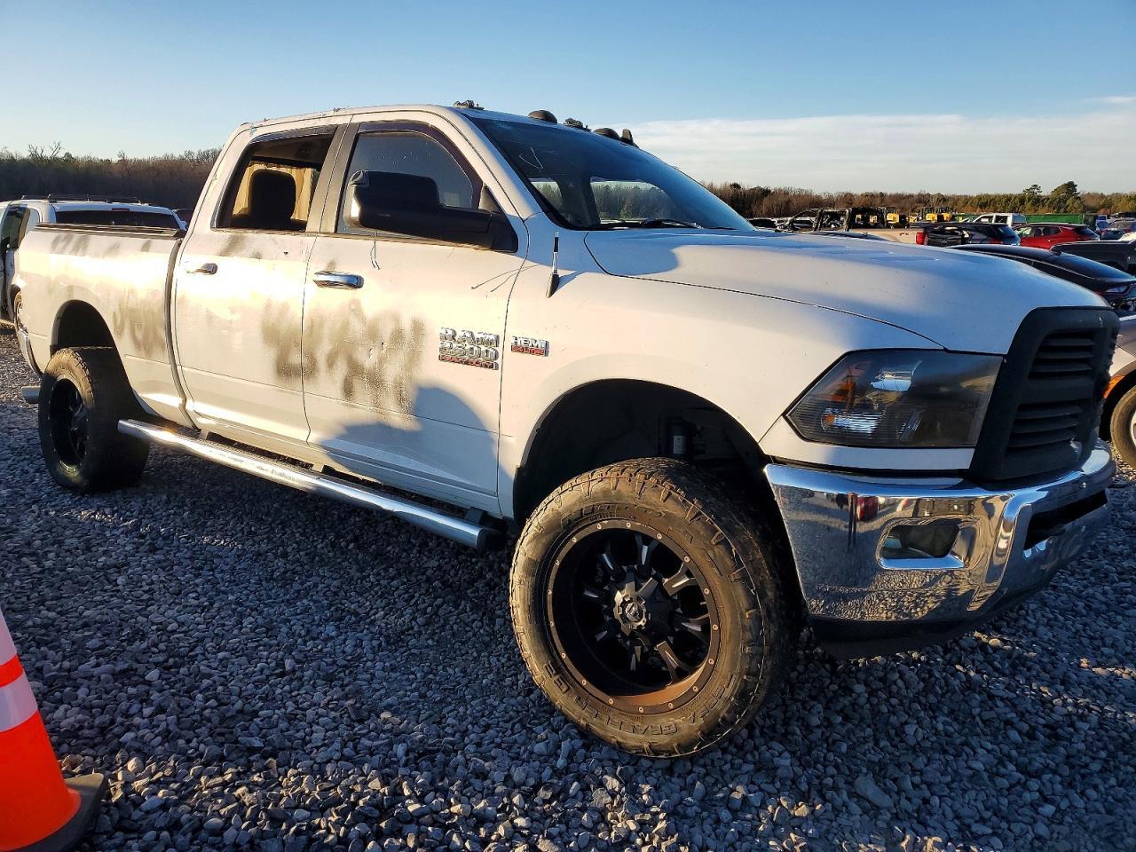 2016 Ram 2500 Slt - Image 4