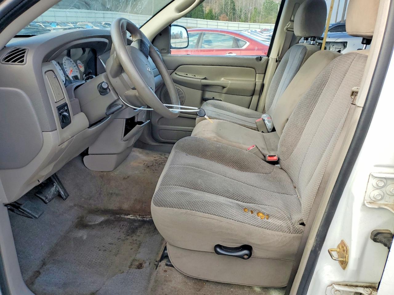 2005 Dodge Ram 1500 St - Image 7