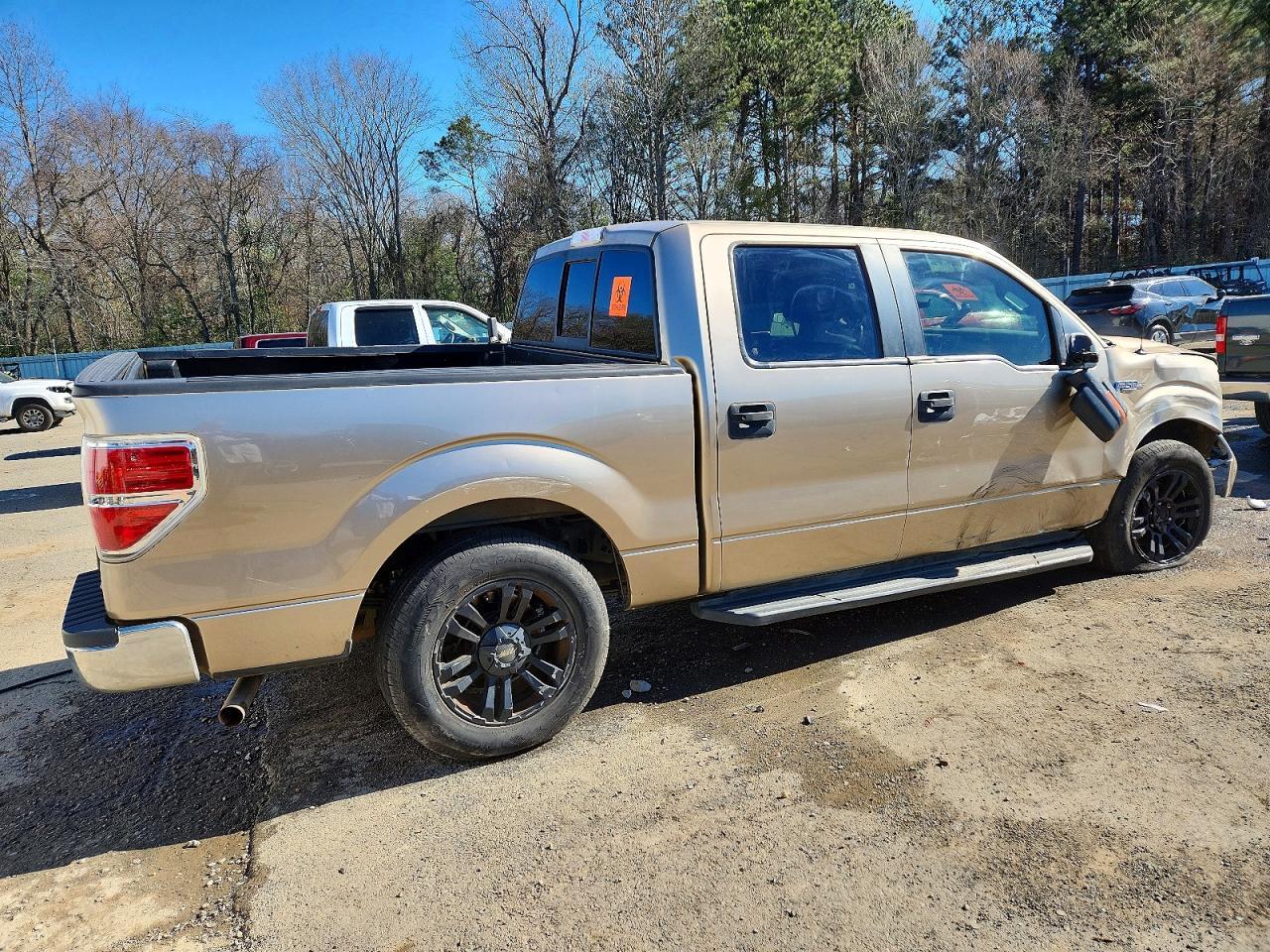 2014 Ford F150 Supercrew - Фото 3