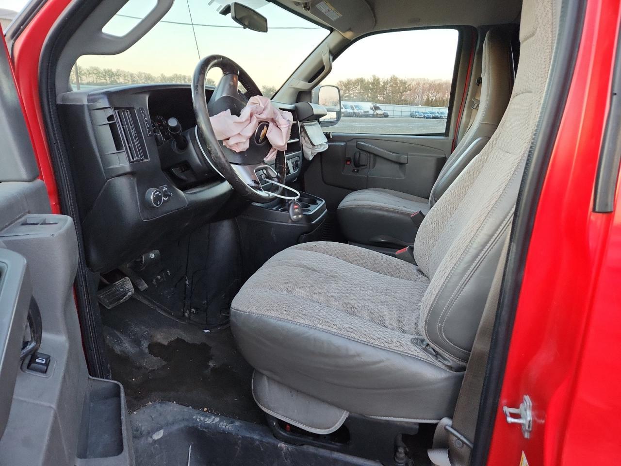 2016 Chevrolet Express G3500 Lt - Image 7