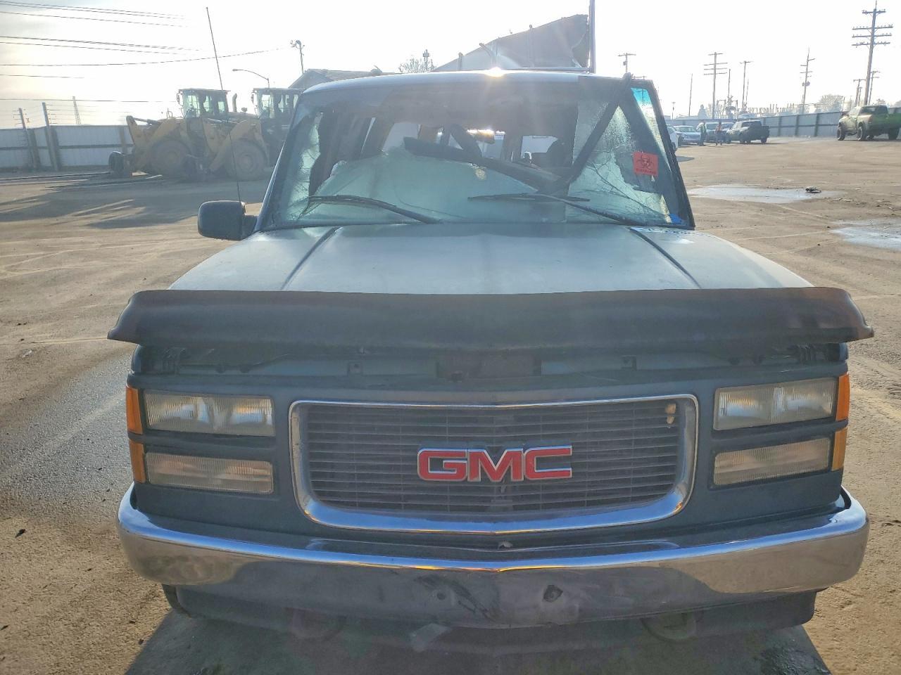 1995 GMC Yukon - Image 5
