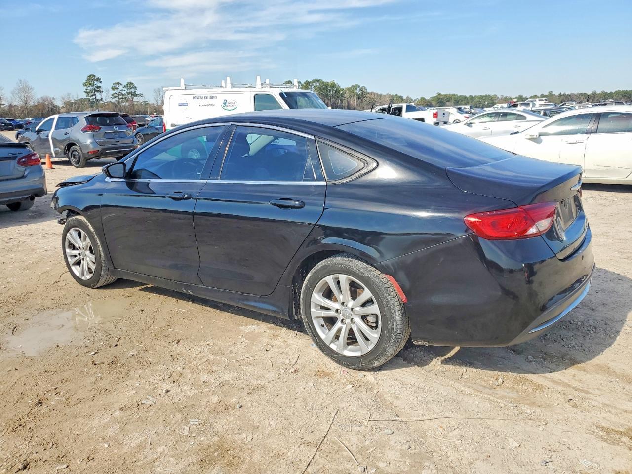 2015 Chrysler 200 Limited - Image 2