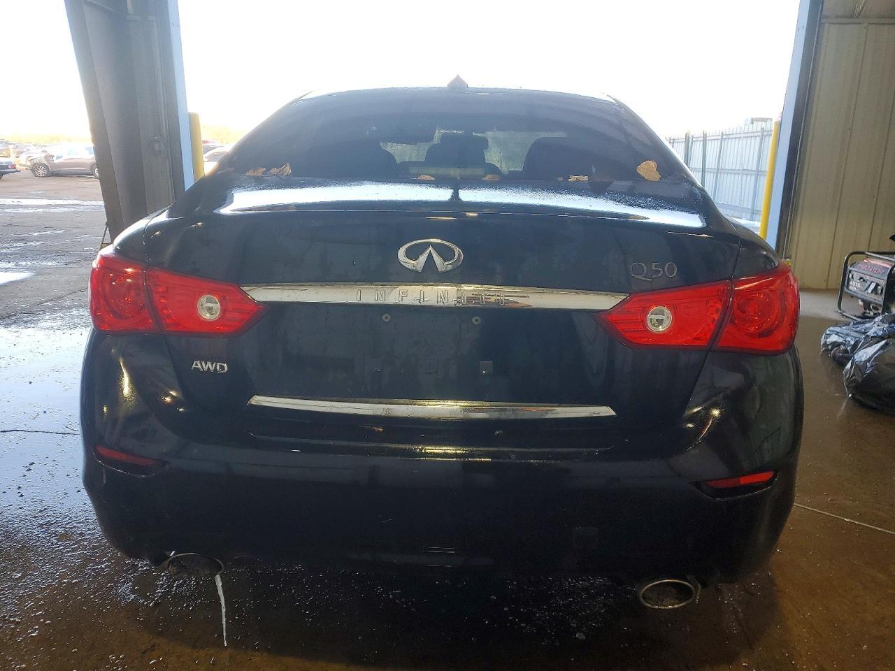 2017 Infiniti Q50 2.0T Premium - Image 6