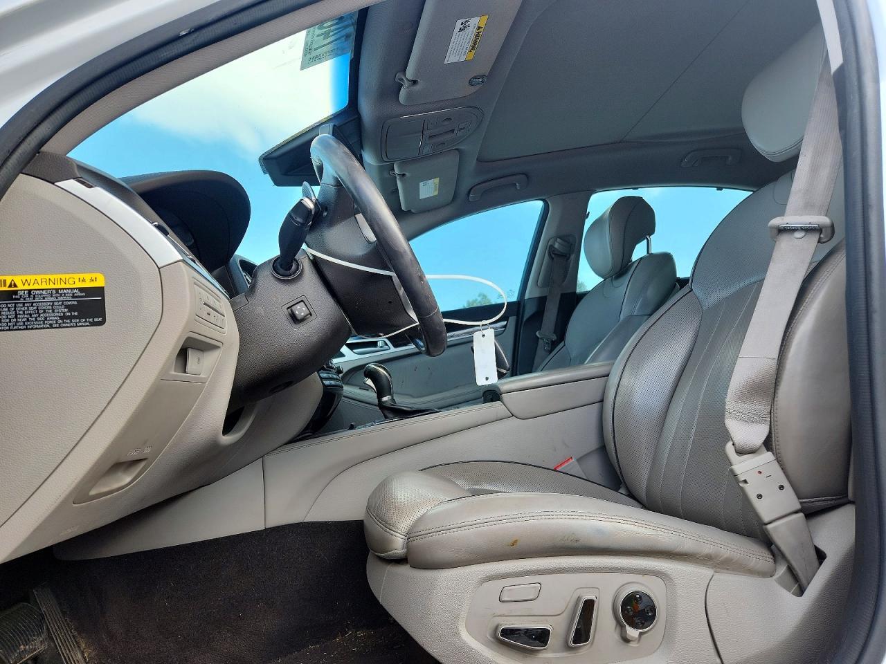 2015 Hyundai Genesis 3.8L - Фото 7
