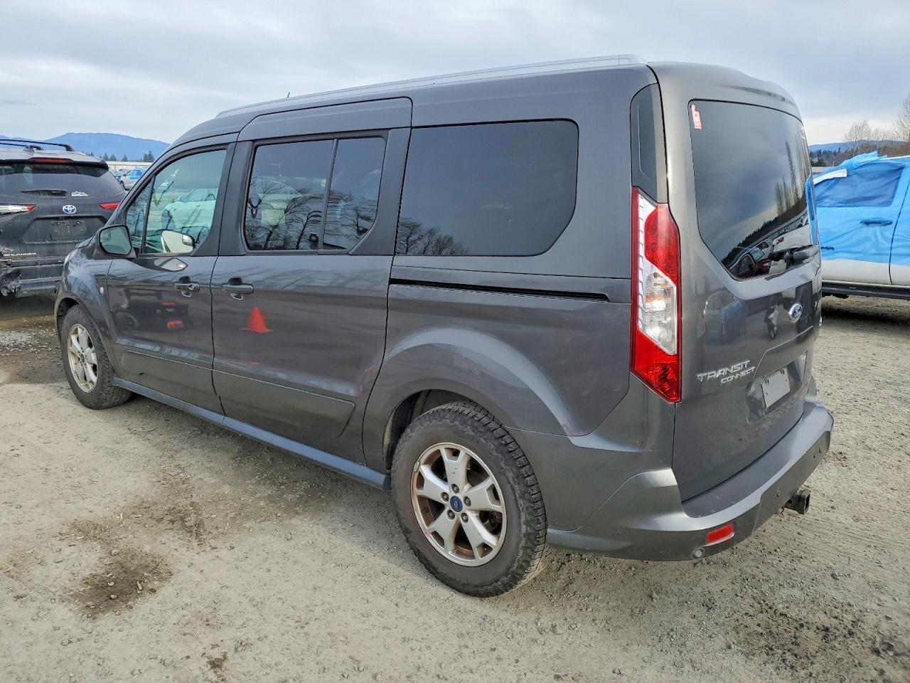 2017 Ford Transit Connect Xlt - Фото 2