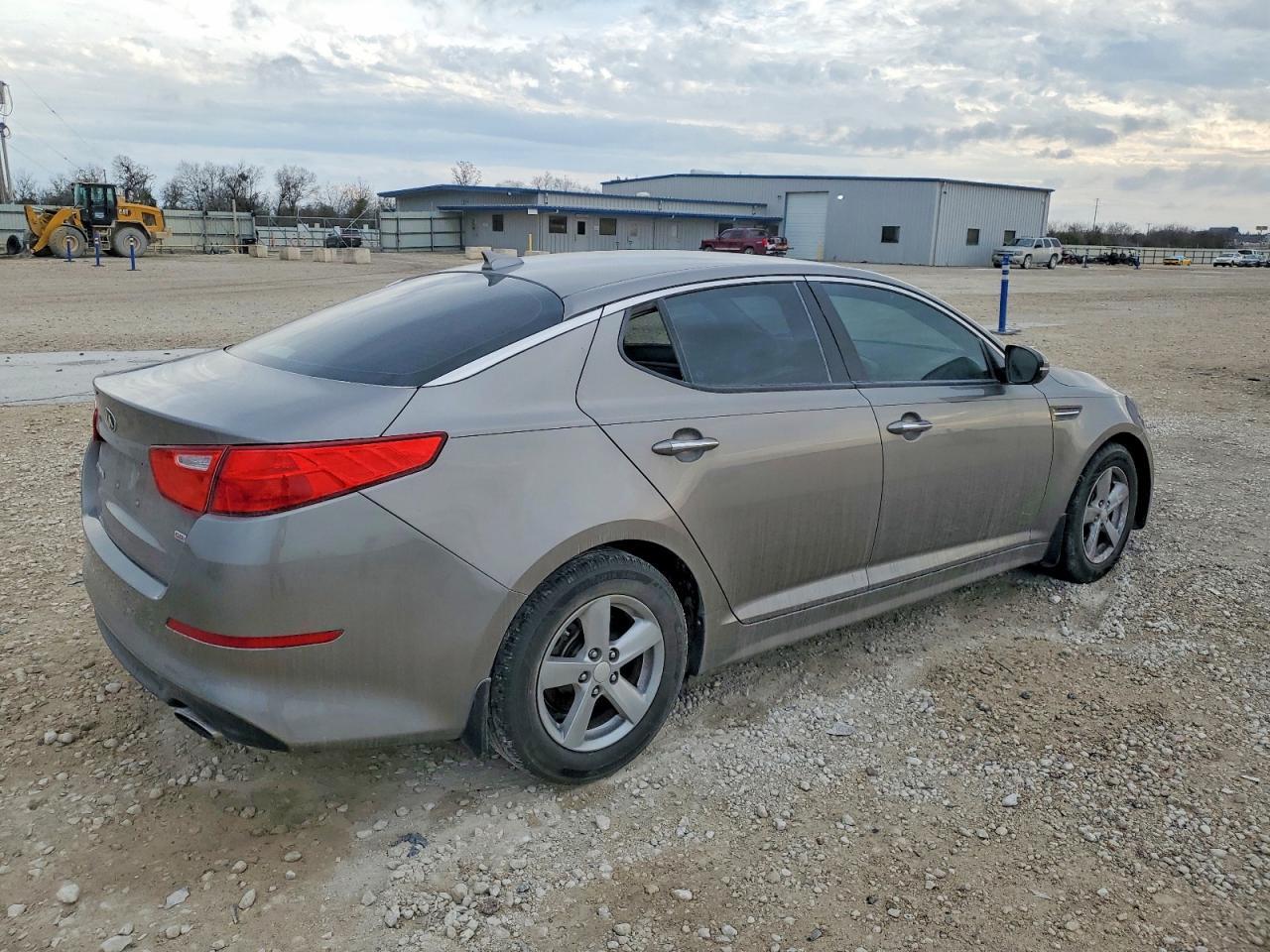 2015 Kia Optima - Фото 3