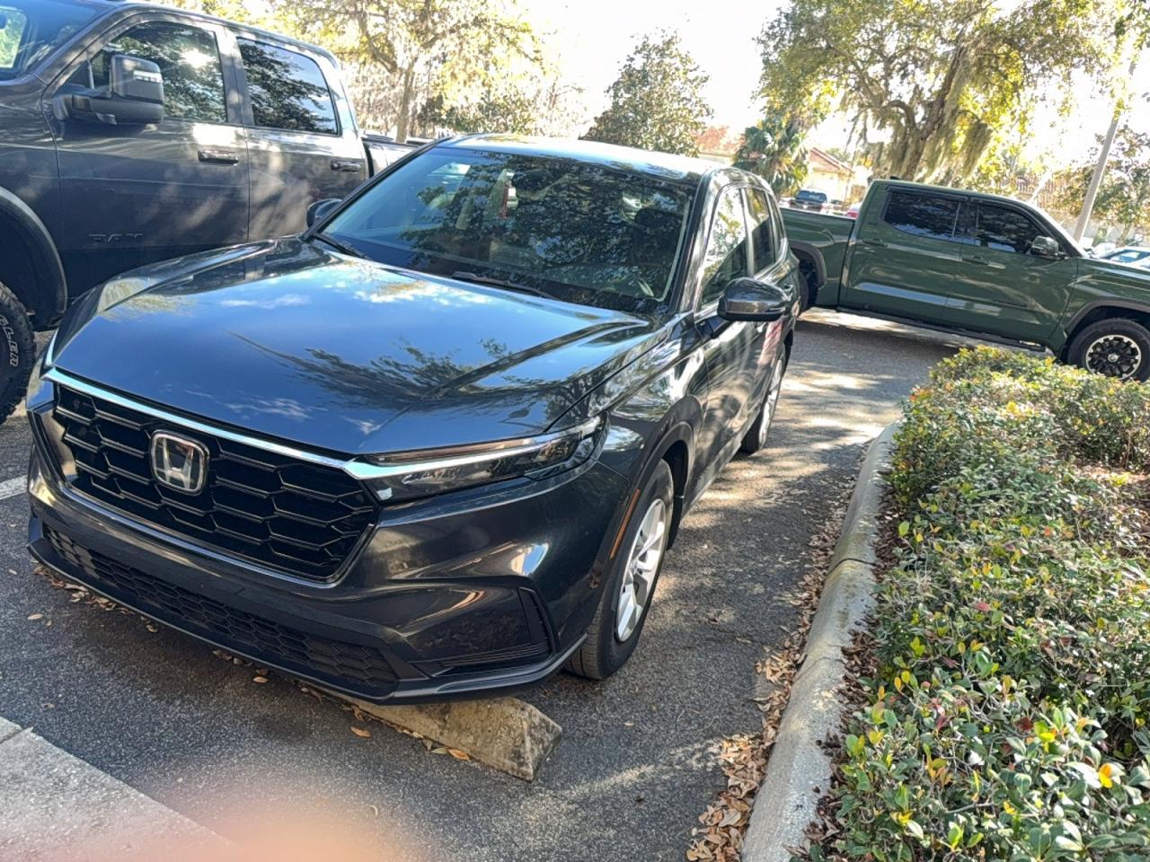 2025 Honda Cr-V Lx - Image 2