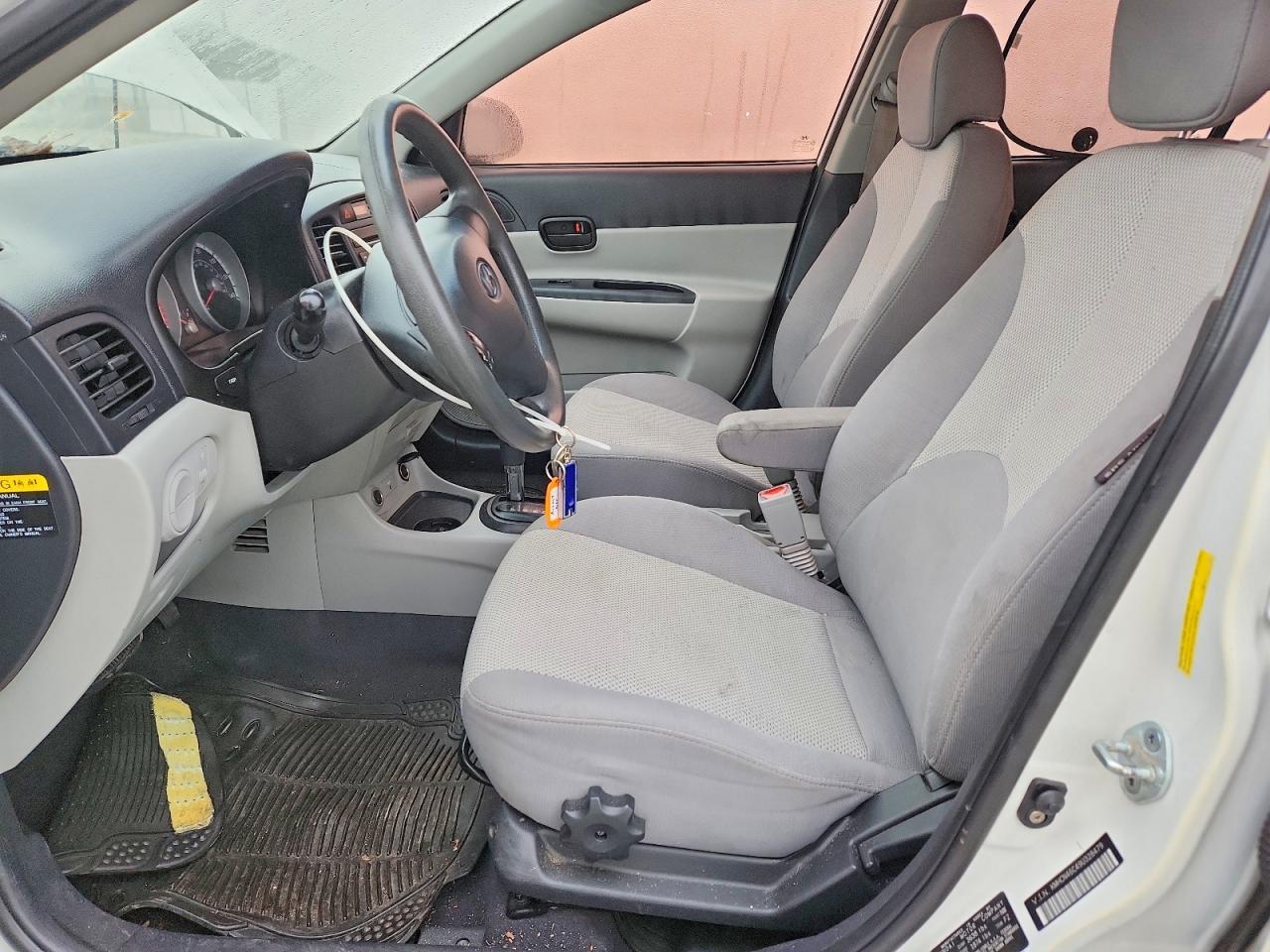2009 Hyundai Accent Gls - Фото 7