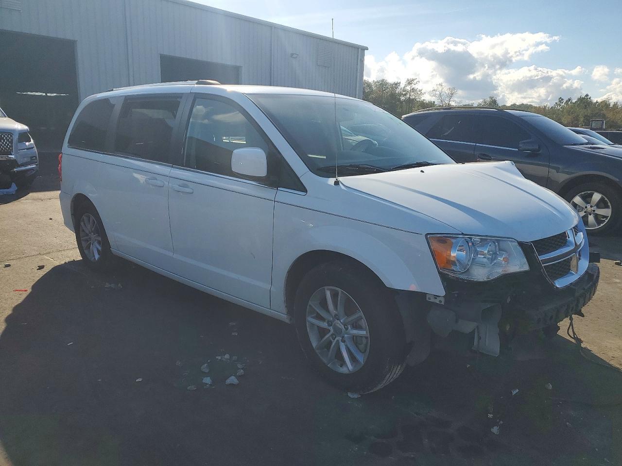 2018 Dodge Grand Caravan Sxt - Фото 4