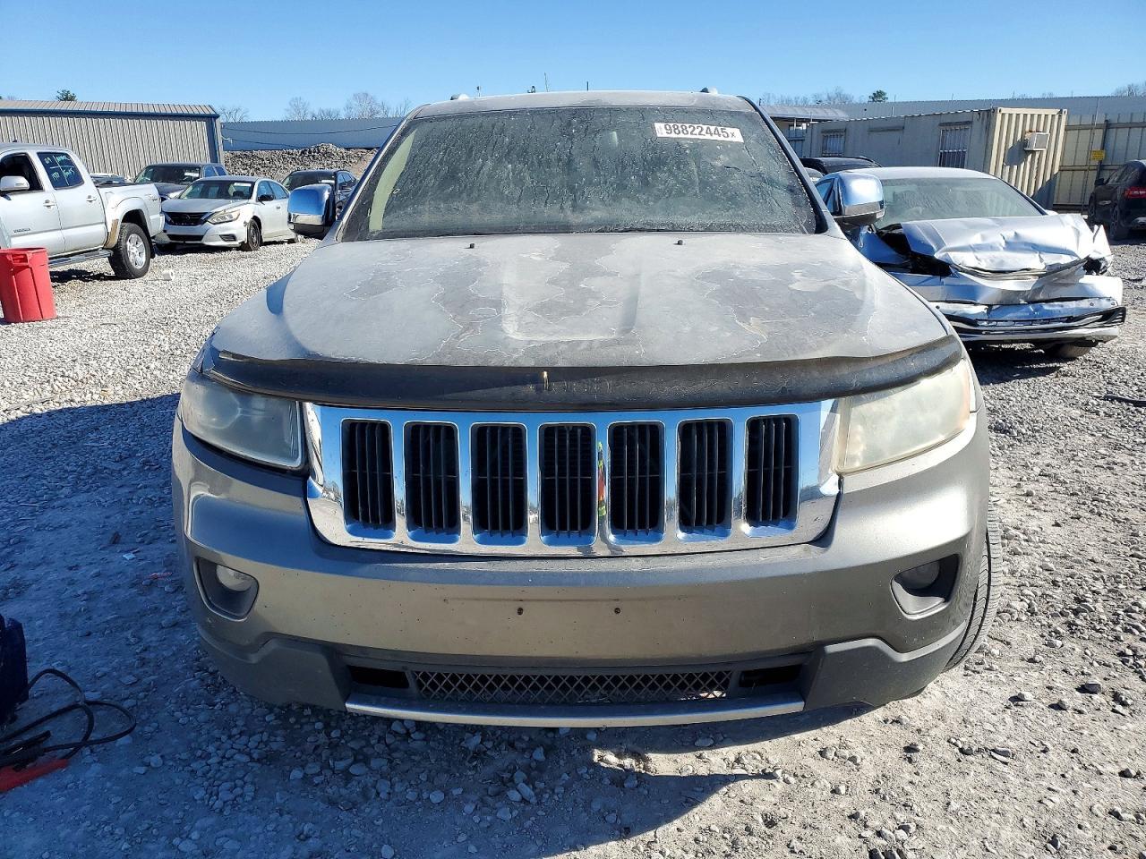 2011 Jeep Grand Cherokee Limited - Image 5