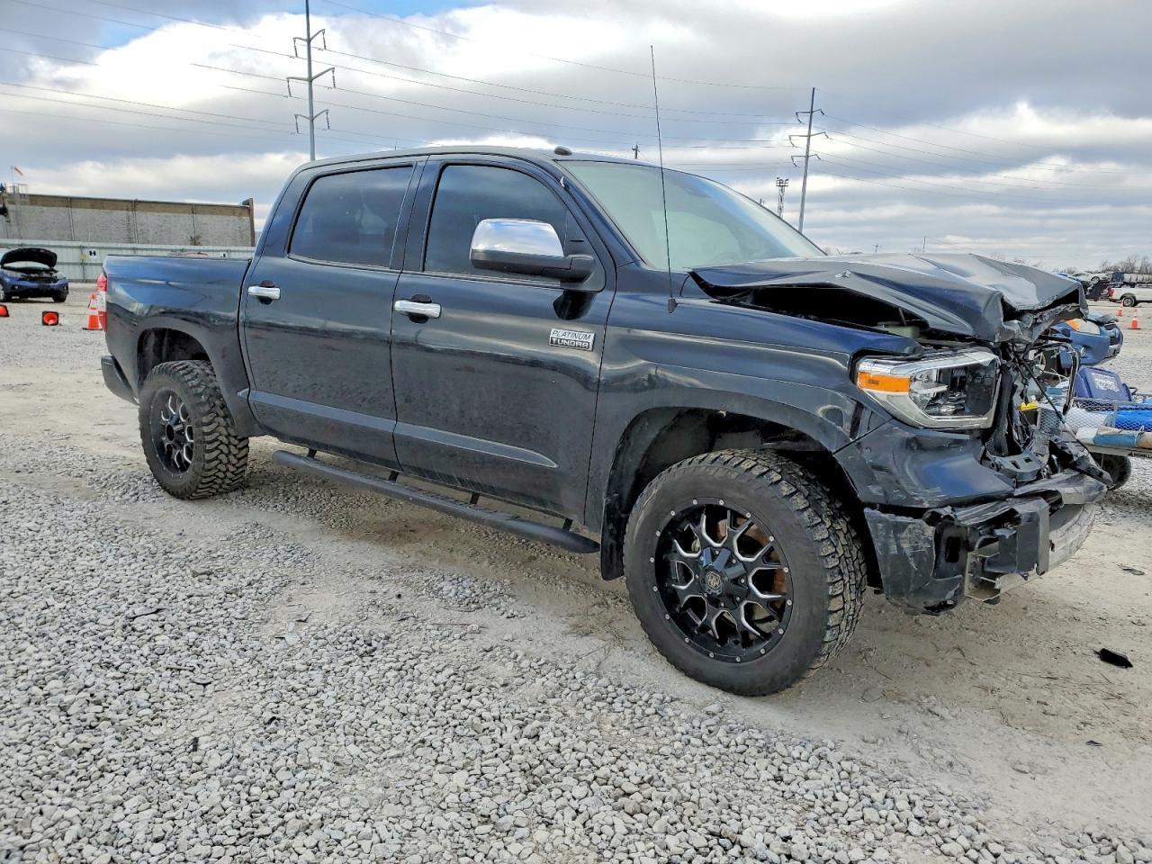 2018 Toyota Tundra Platinum - Фото 4