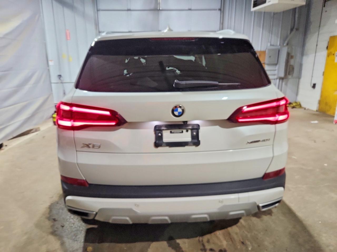 2021 BMW X5 xDrive40I - Фото 6