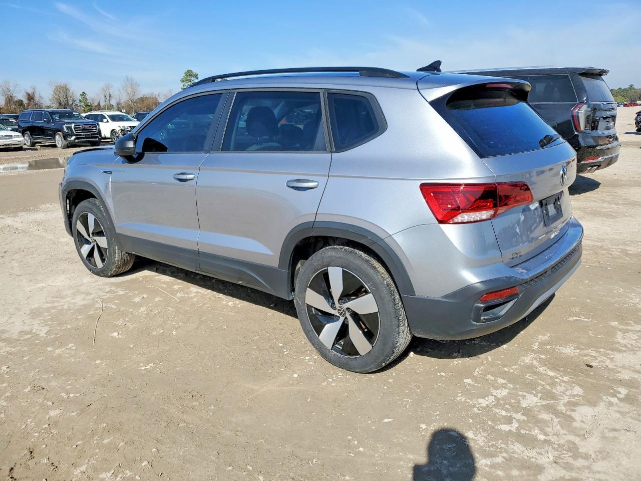 2024 Volkswagen Taos S - Image 2