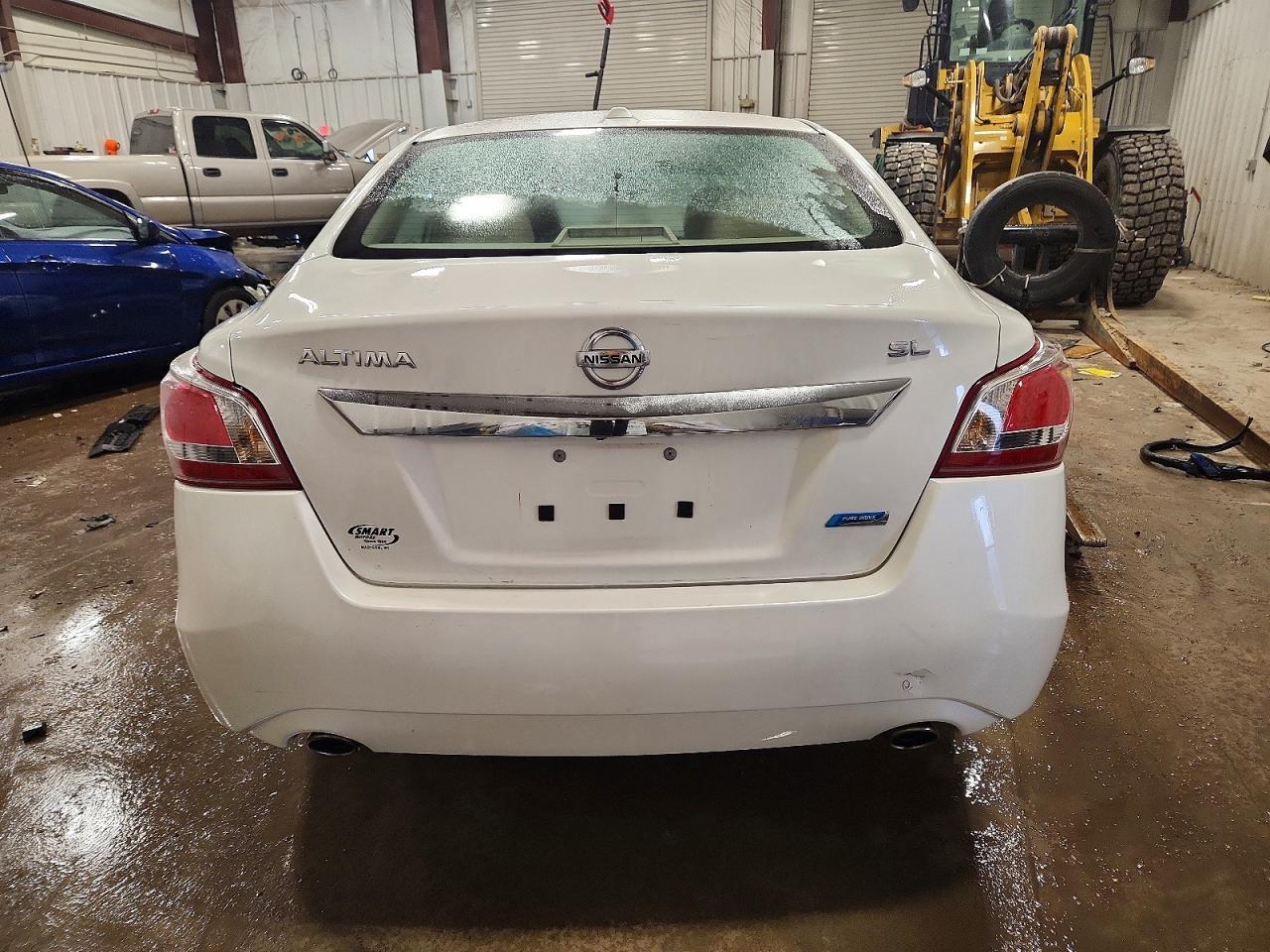 2013 Nissan Altima 2.5 - Фото 6