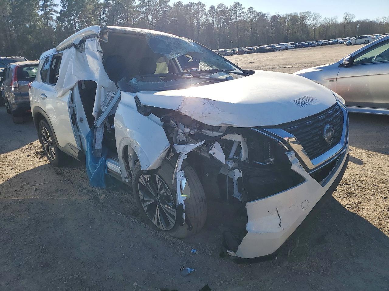 2023 Nissan Rogue Sv - Image 4