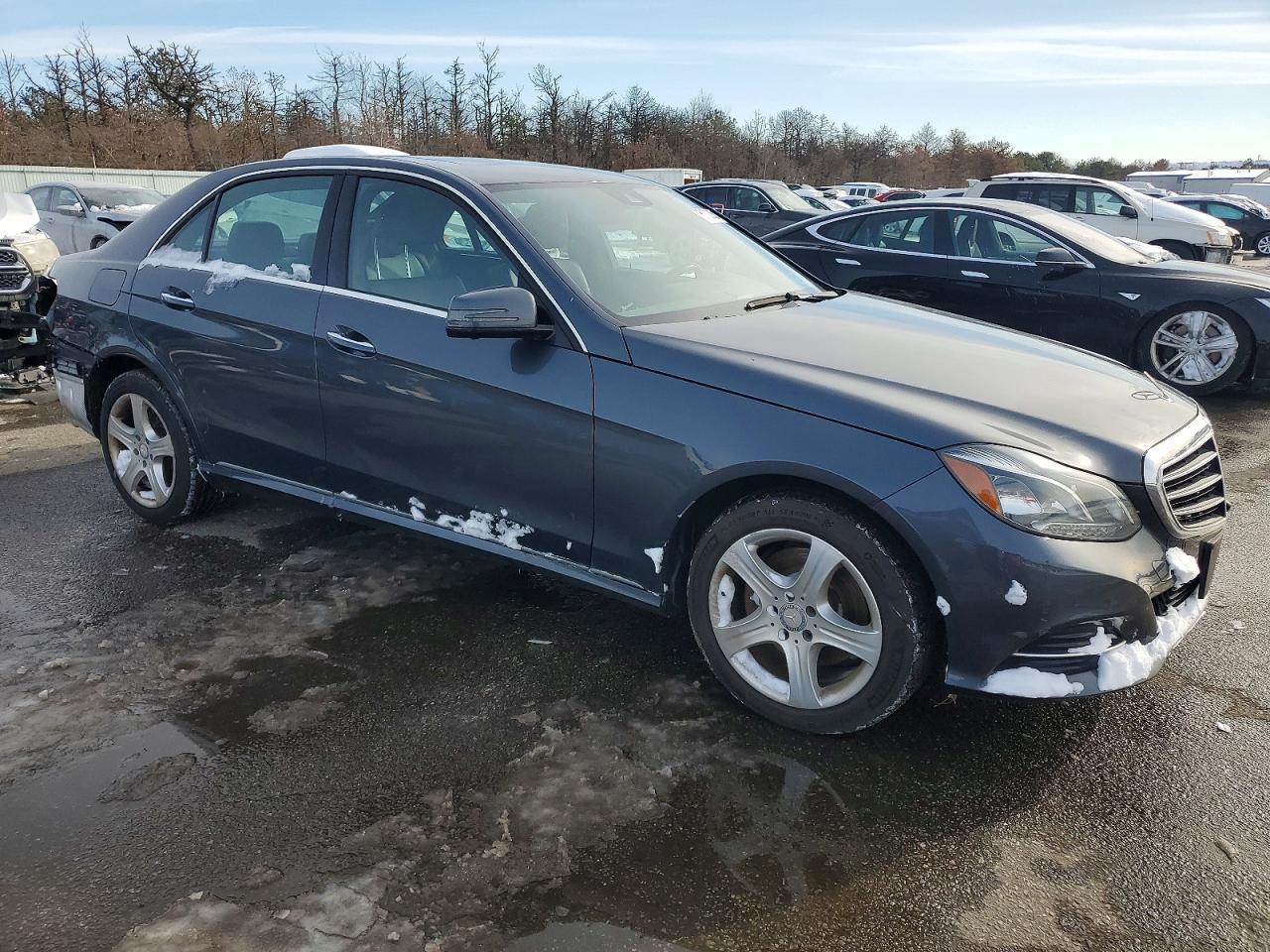 2016 Mercedes-Benz E 350 4Matic - Фото 4