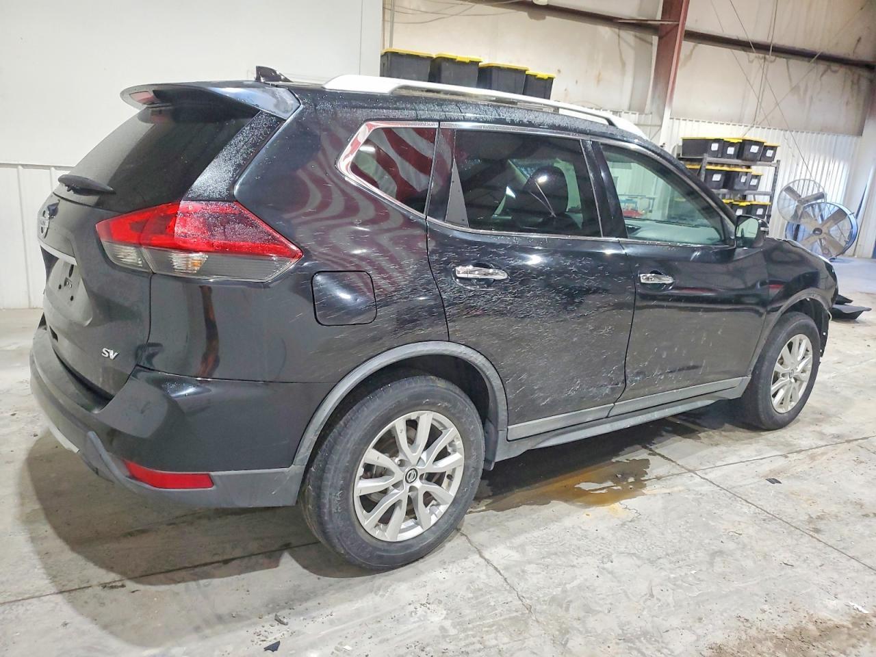 2018 Nissan Rogue S - Фото 3