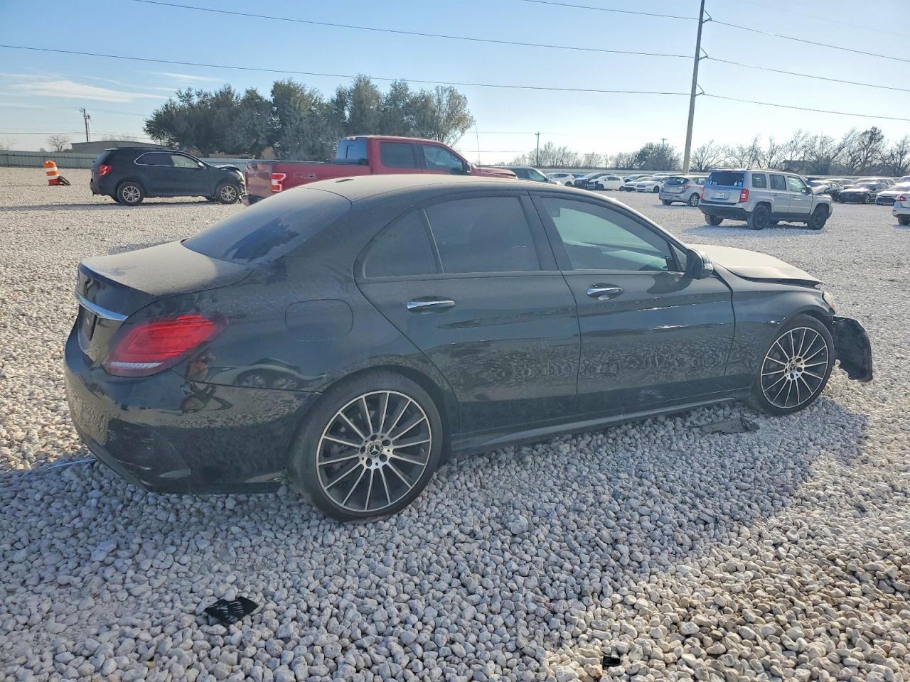 2019 Mercedes-Benz C 300 - Фото 3