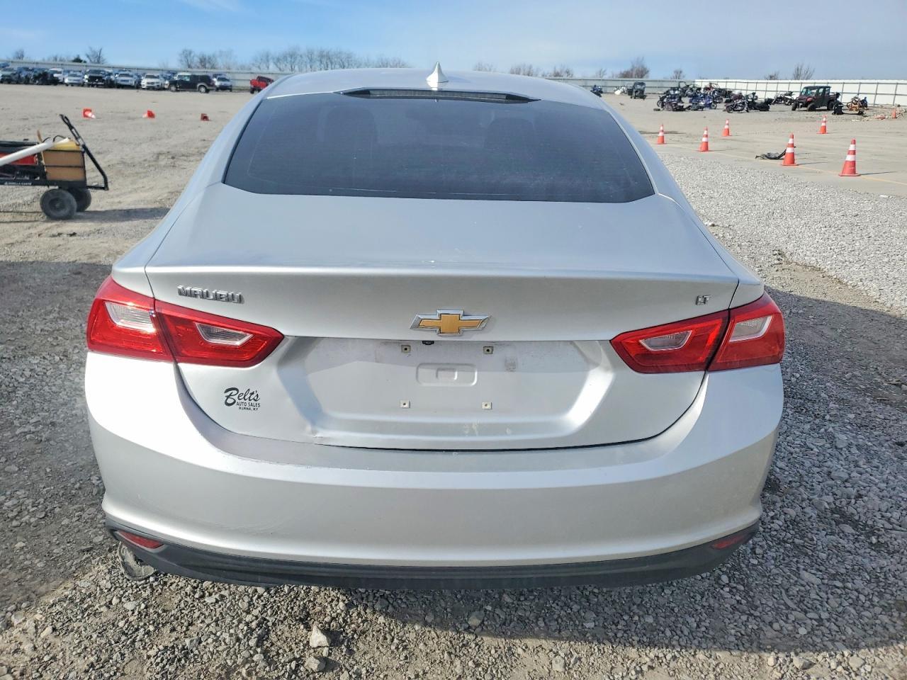 2017 Chevrolet Malibu Lt - Image 6