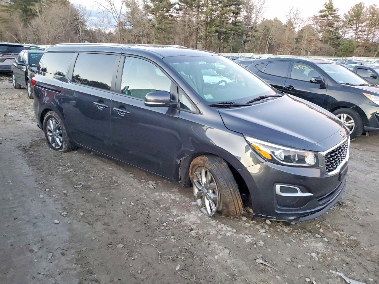 2019 Kia Sedona Ex - Фото 4