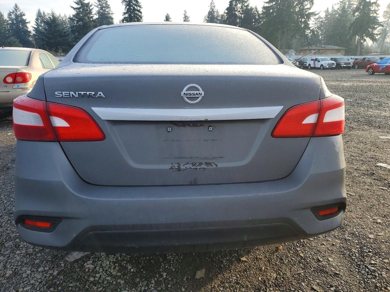 2016 Nissan Sentra - Фото 6