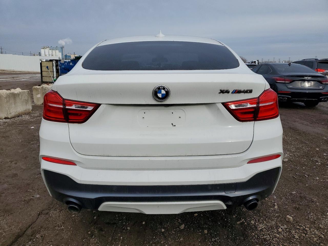 2018 BMW X4 xDrivem40I - Image 6