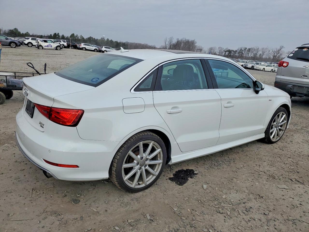 2015 Audi A3 - Фото 3