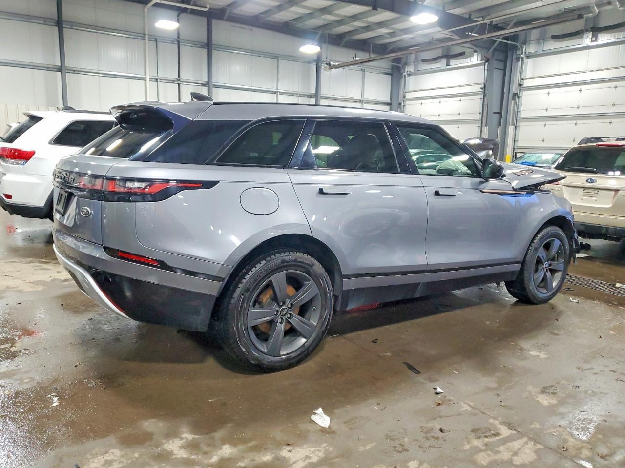 2020 Land Rover Range Rover Velar R-Dynamic S - Image 3