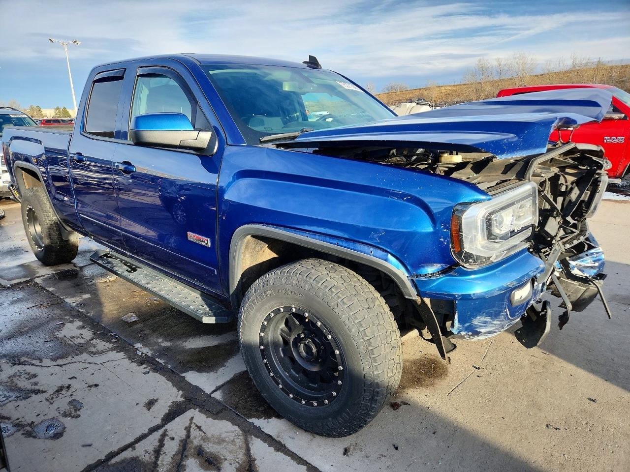 2017 GMC Sierra K1500 Slt - Image 4