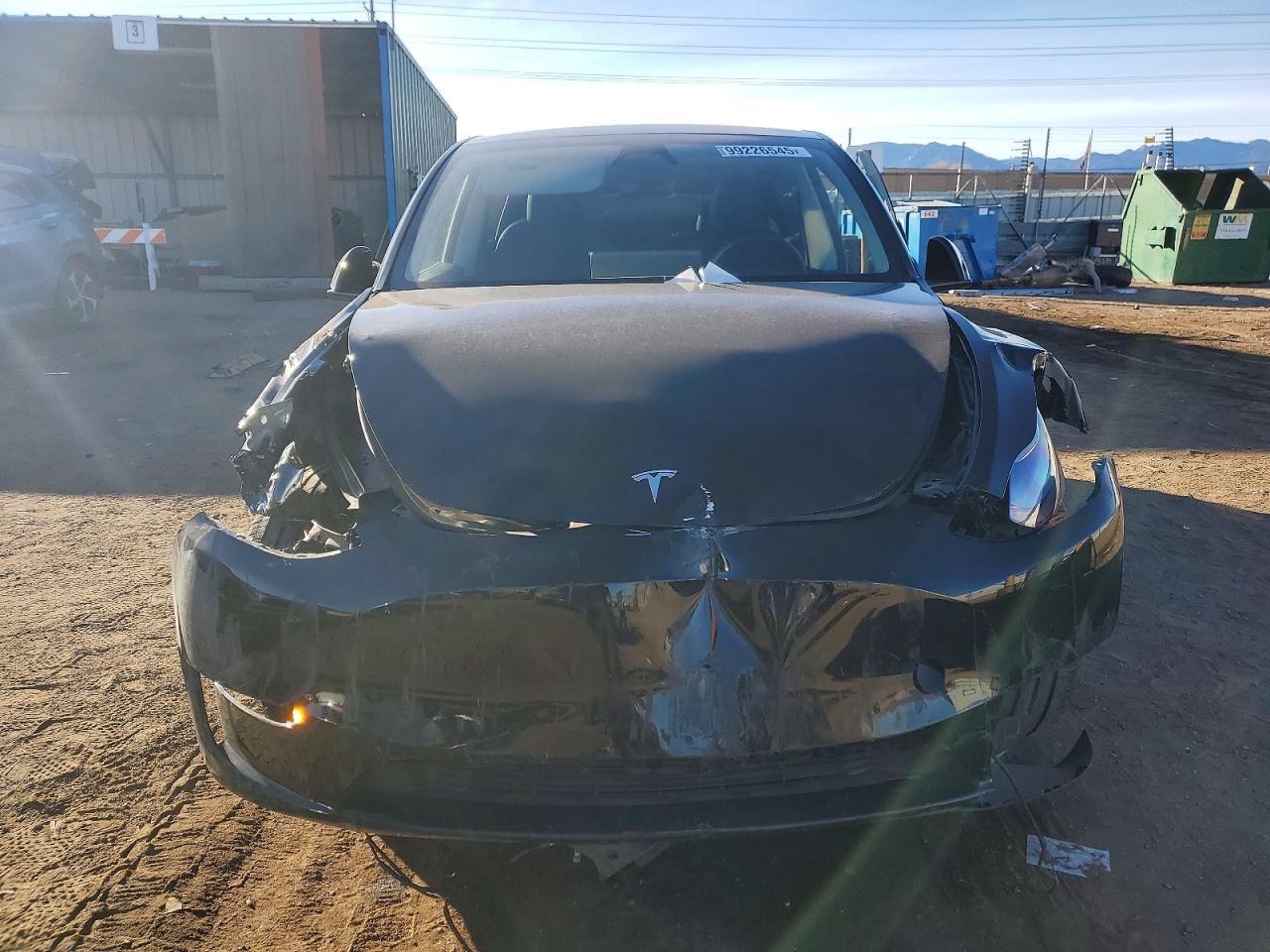 2023 Tesla Model Y - Фото 5