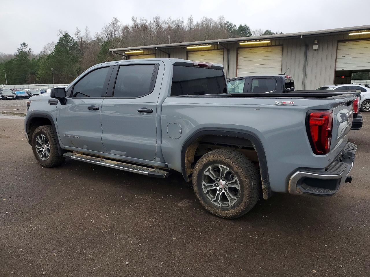 2024 GMC Sierra K1500 - Фото 2