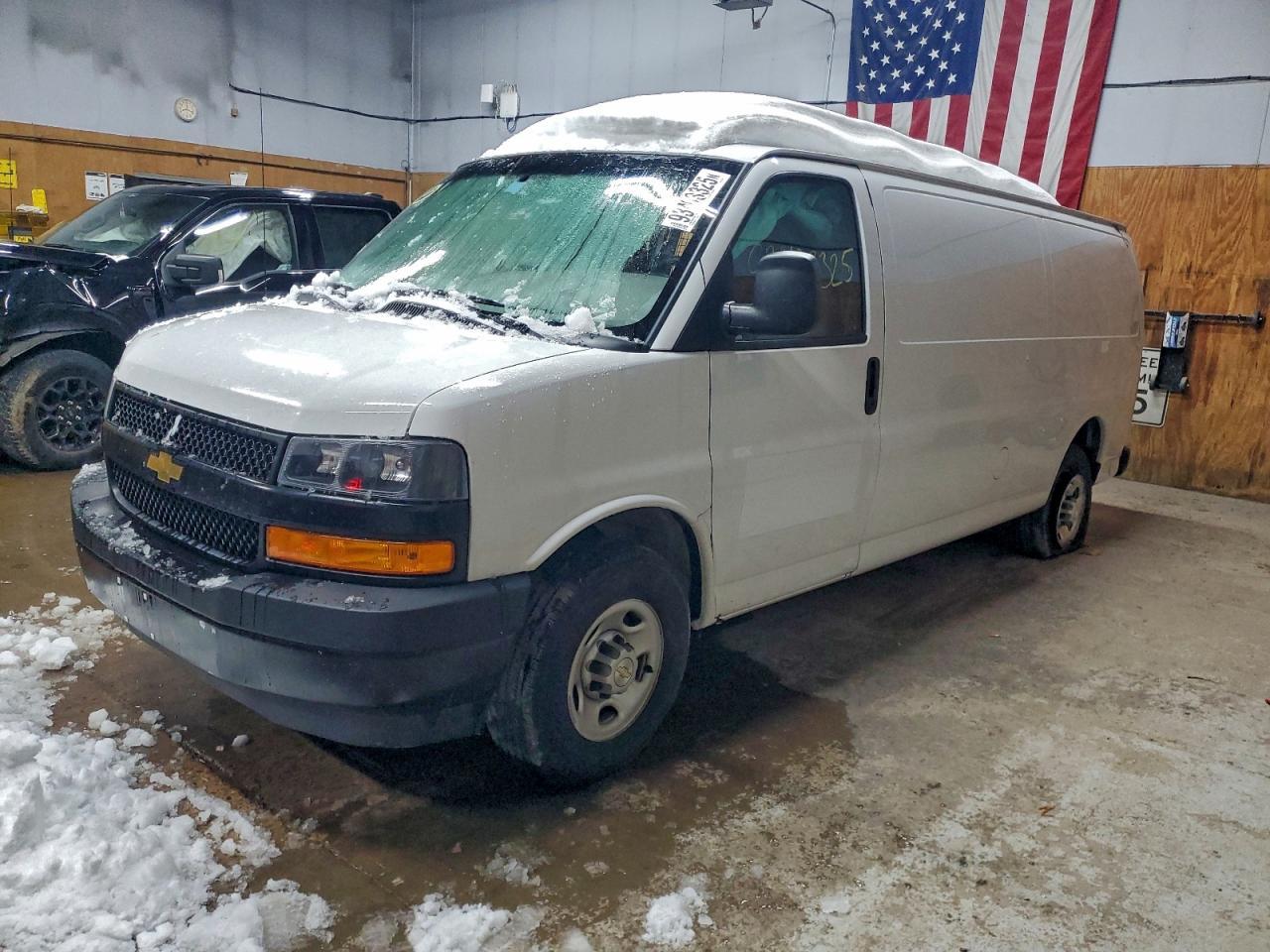 2023 Chevrolet Express G3500 Delivery Van