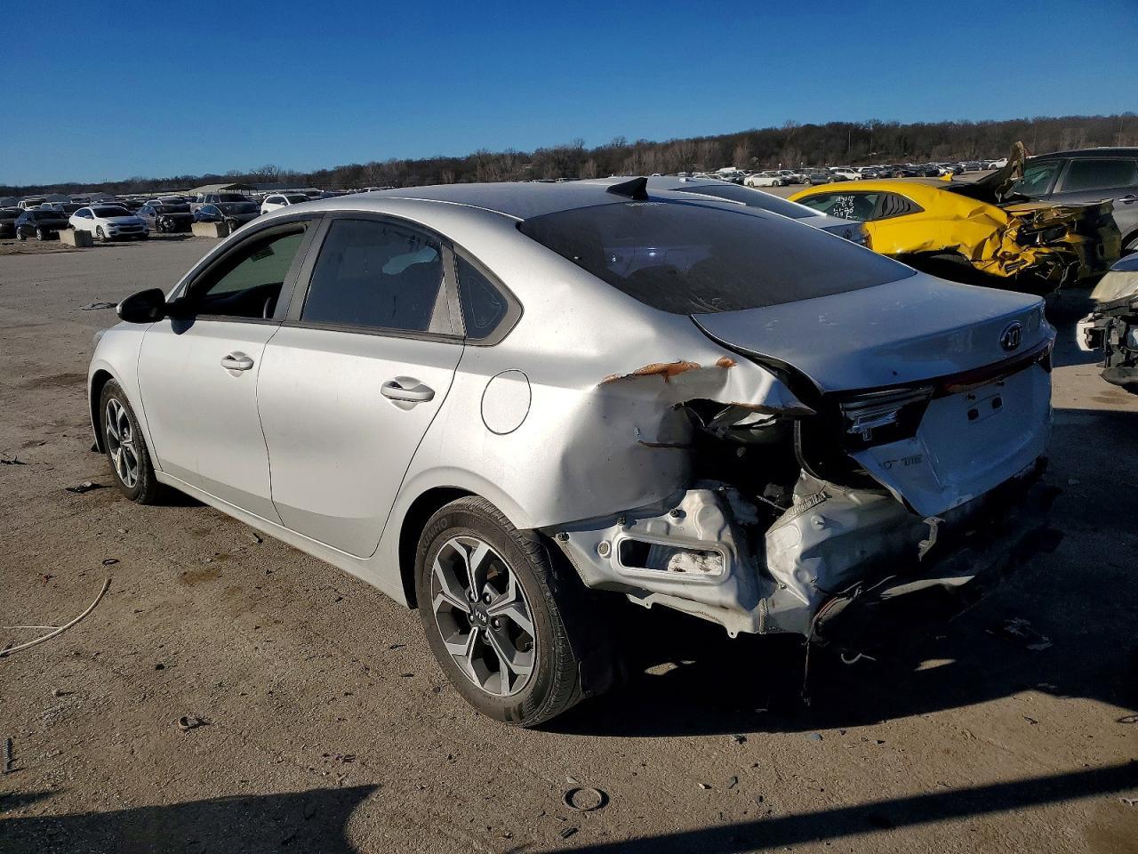 2019 Kia Forte Fe - Фото 2
