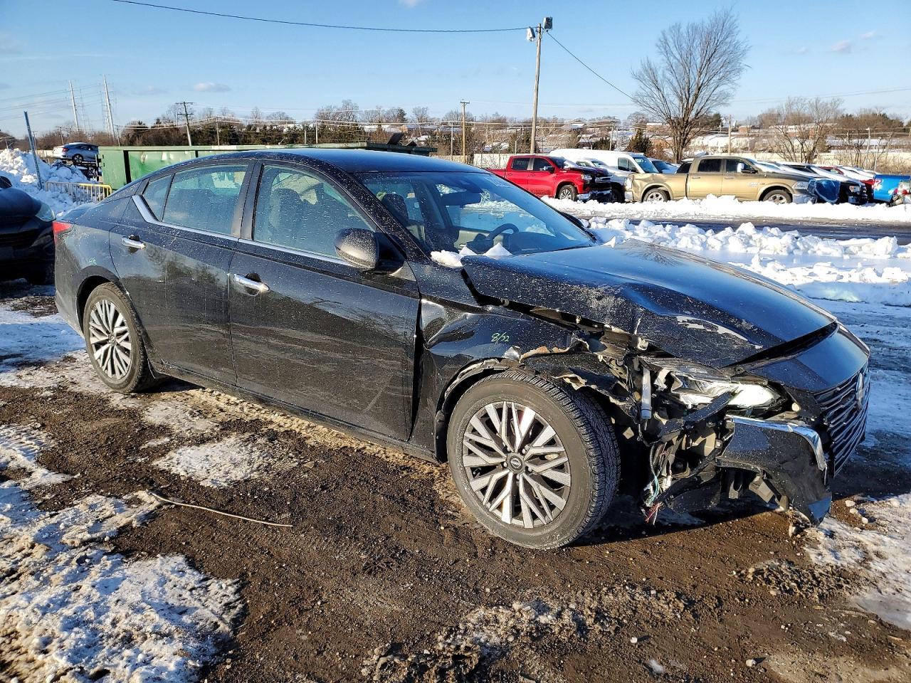 2024 Nissan Altima Sv - Image 4