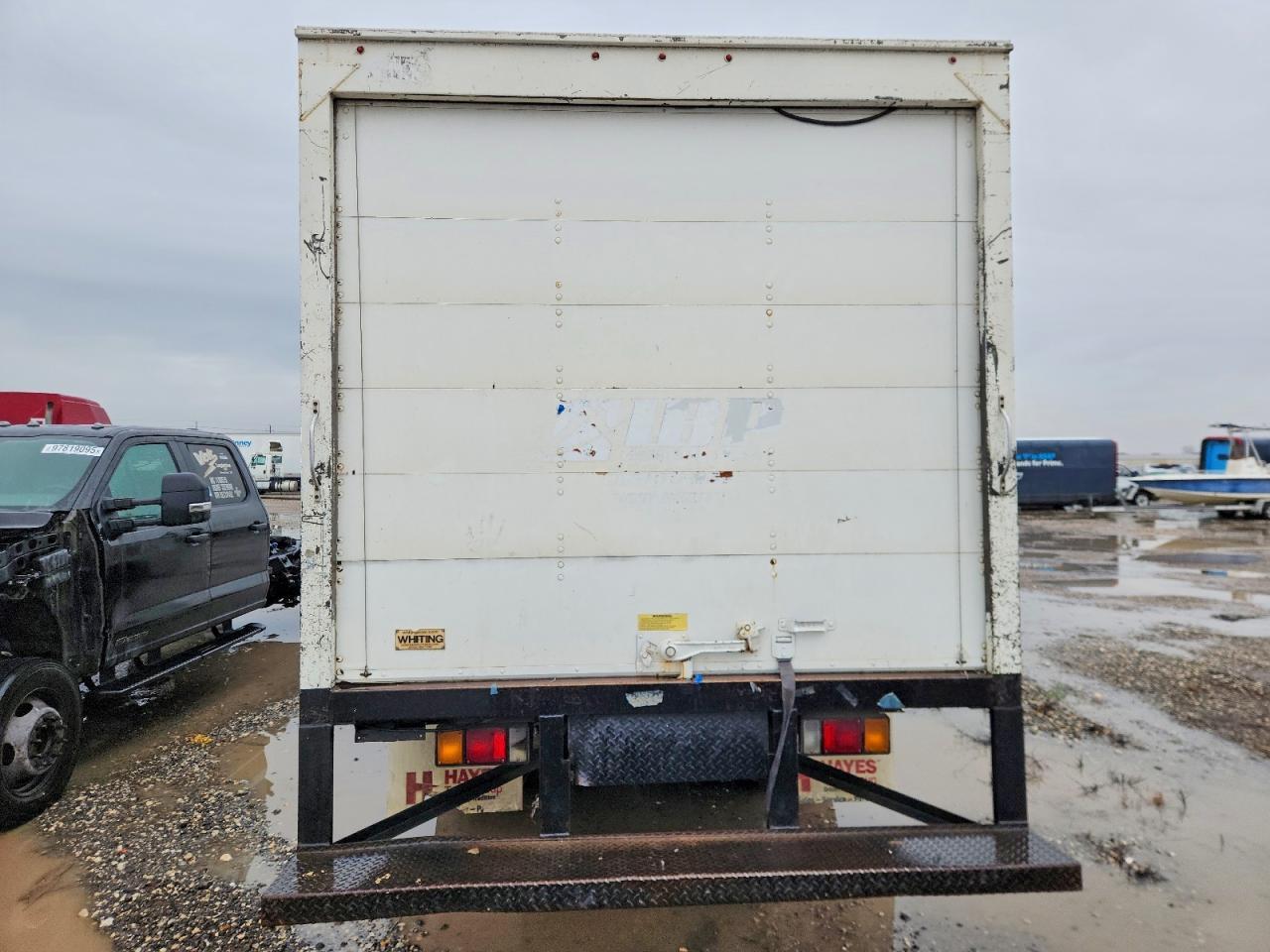 2015 Isuzu Npr Box Truck - Image 6