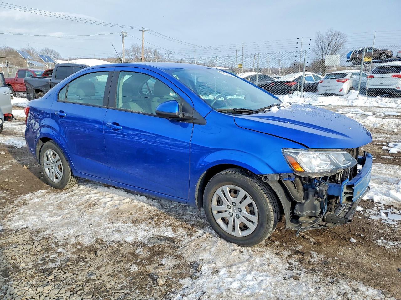 2018 Chevrolet Sonic Ls - Image 4