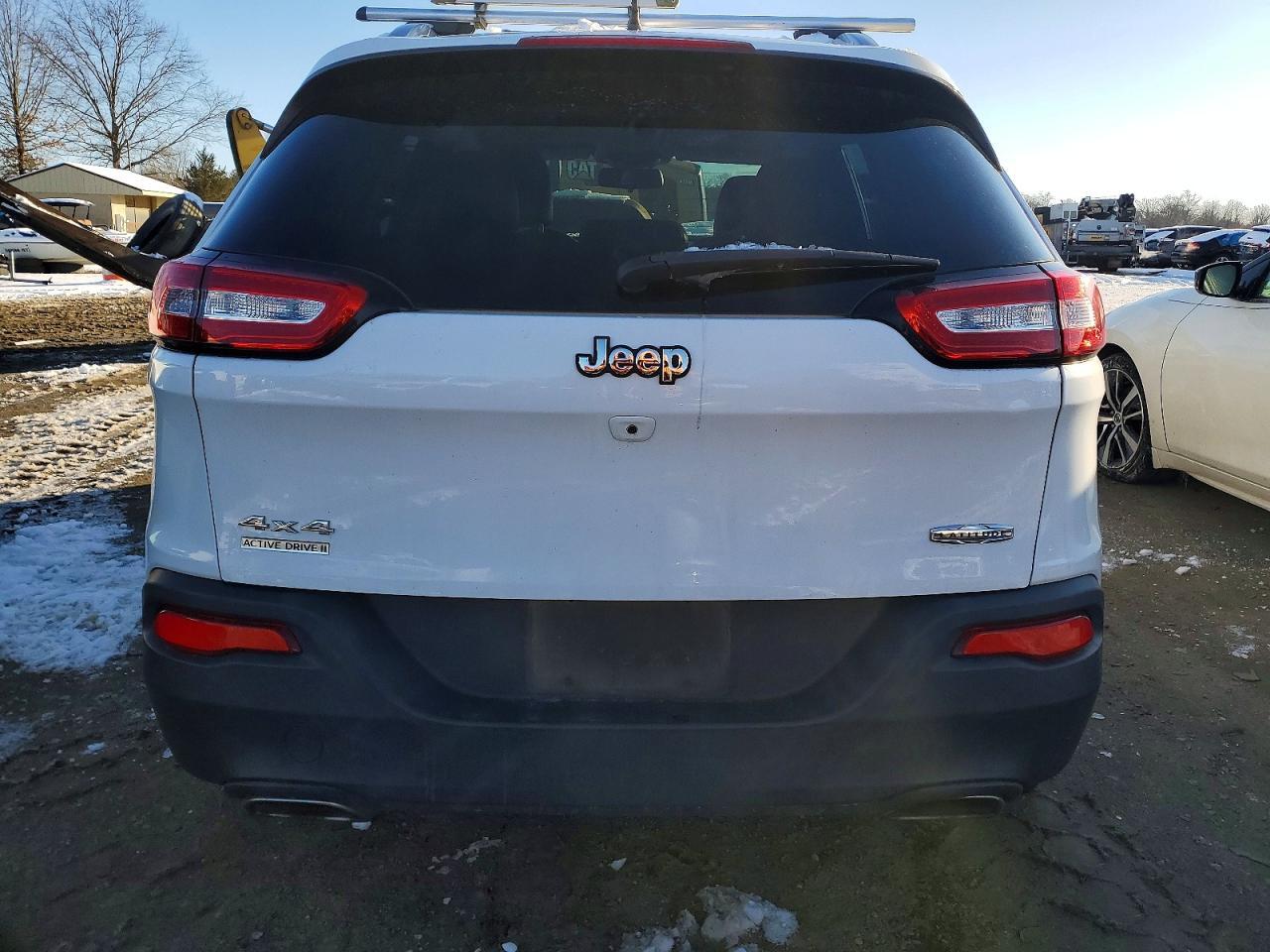 2018 Jeep Cherokee Latitude Plus - Фото 6