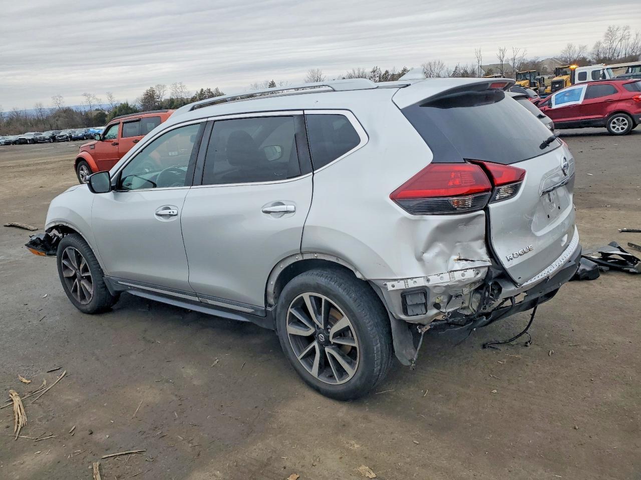 2019 Nissan Rogue S - Фото 2