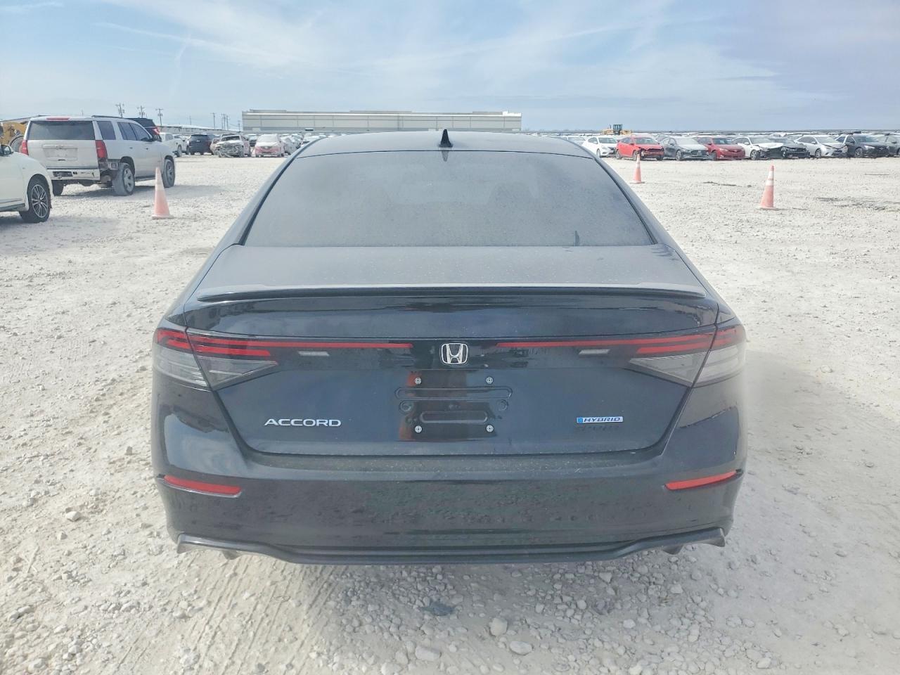 2025 Honda Accord Hybrid Sport-L - Фото 6