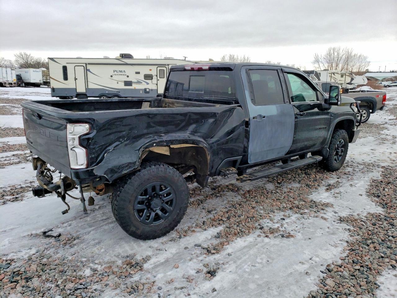 2021 Chevrolet Silverado K3500 High Country - Image 3