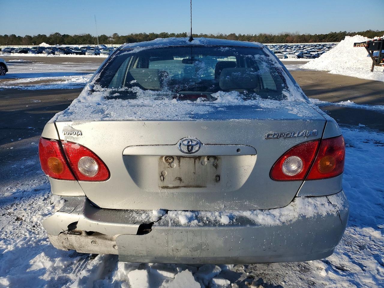 2004 Toyota Corolla - Фото 6